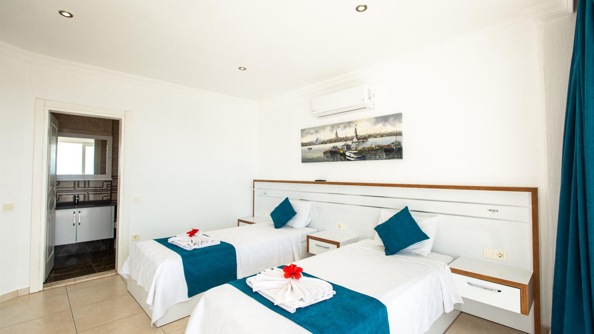 VBK67787 Villa Booking