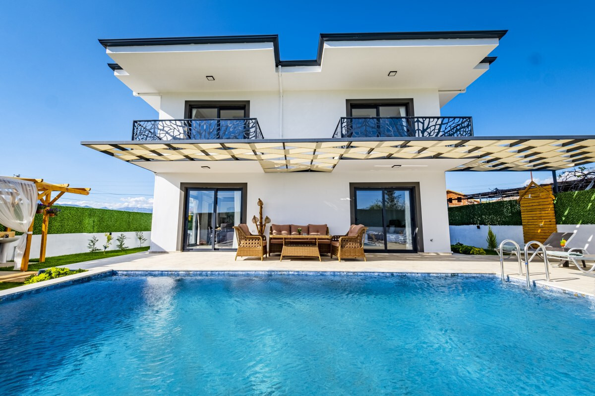 VBK80135 Villa Booking