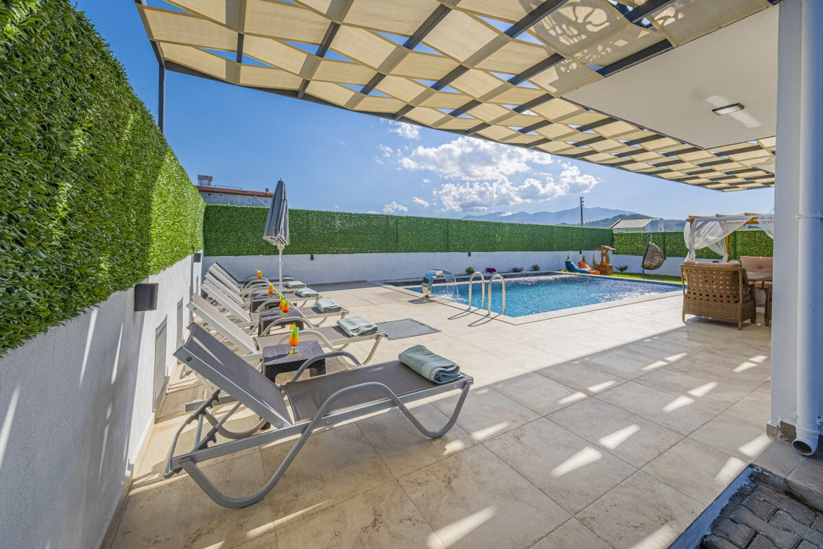 VBK80135 Villa Booking