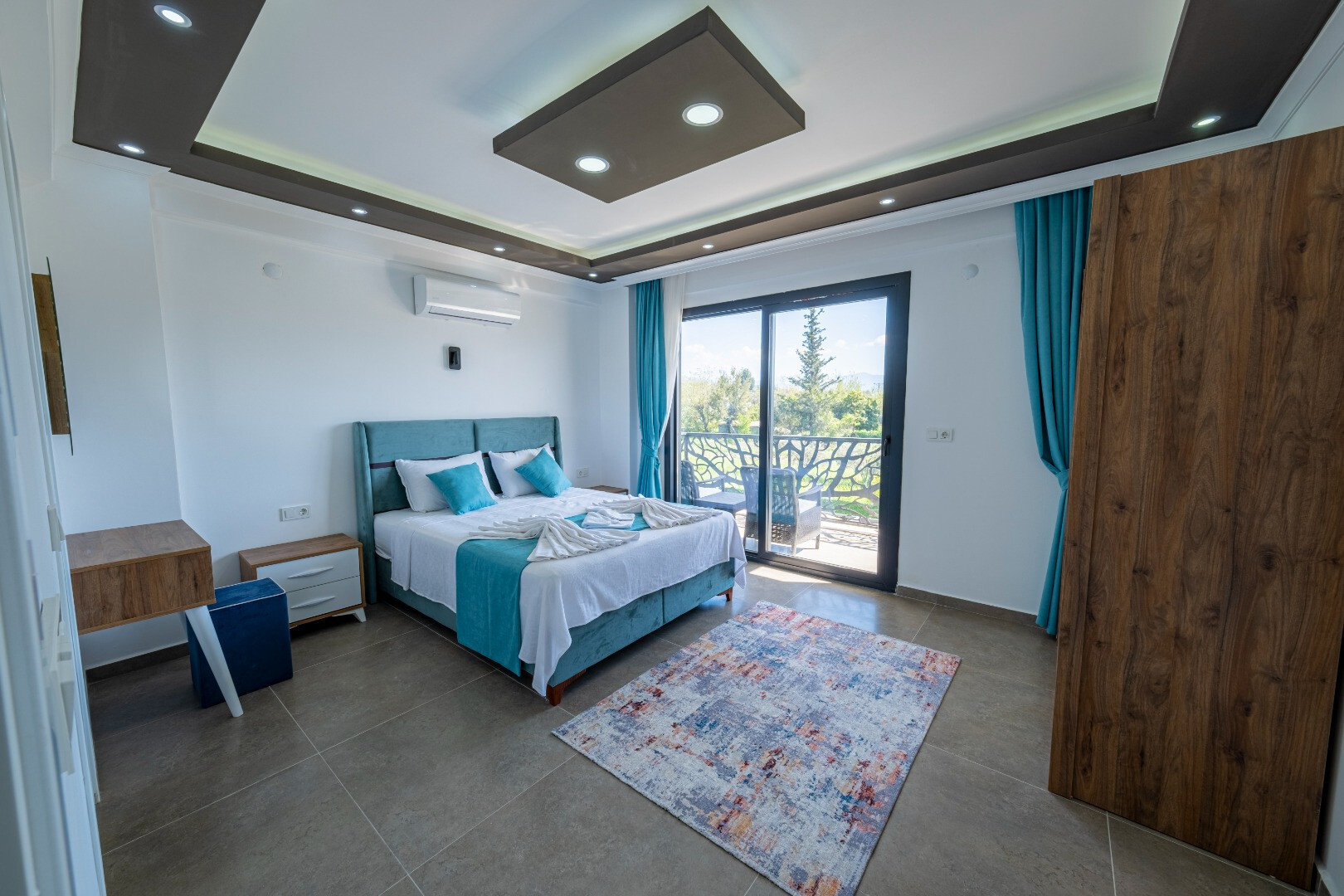 VBK80135 Villa Booking