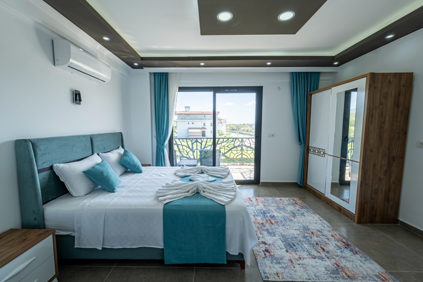 VBK80135 Villa Booking