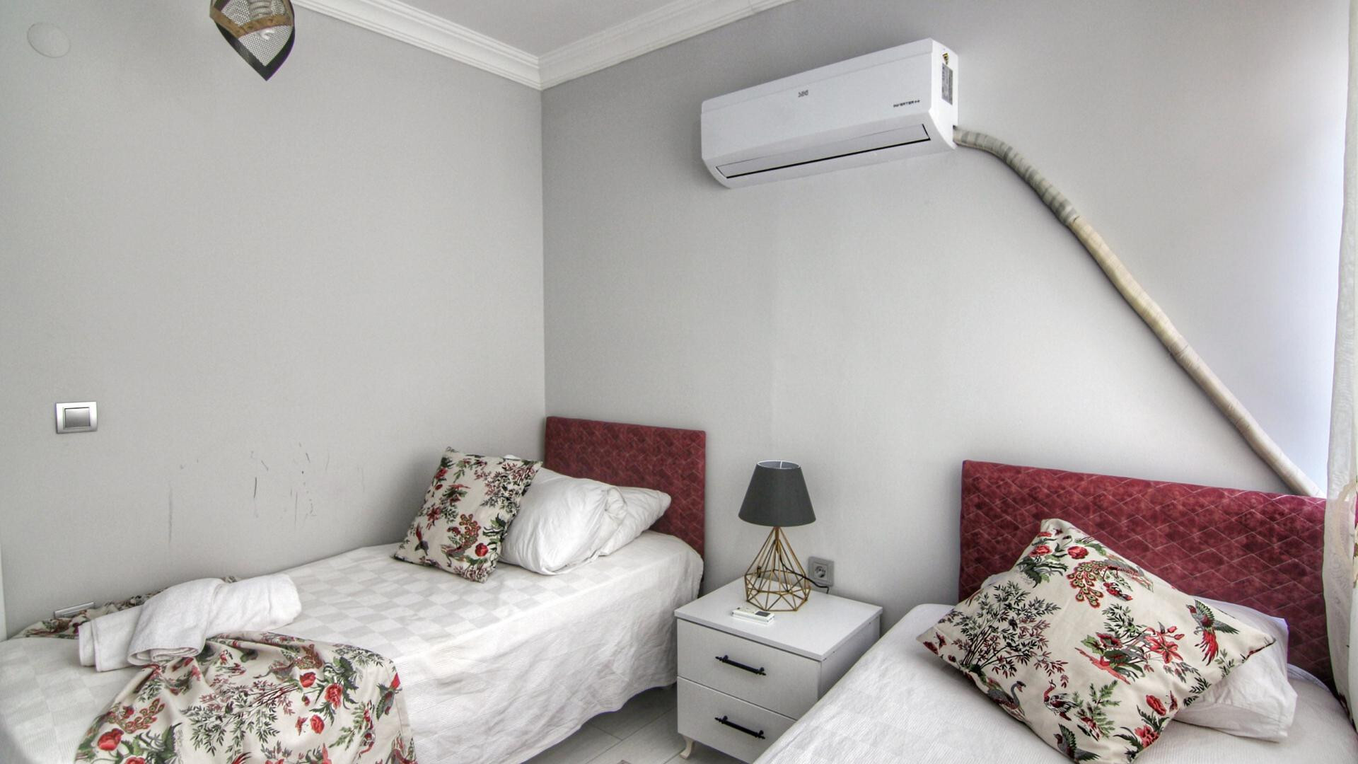 VBK26786 Villa Booking