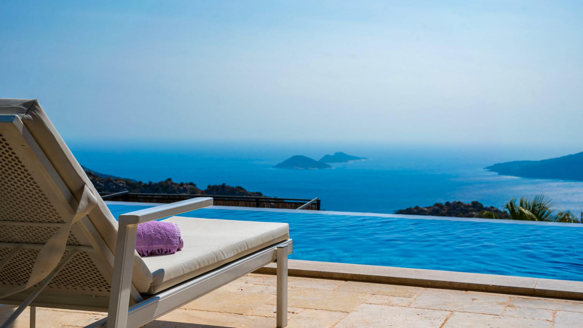 VBK25204 Villa Booking