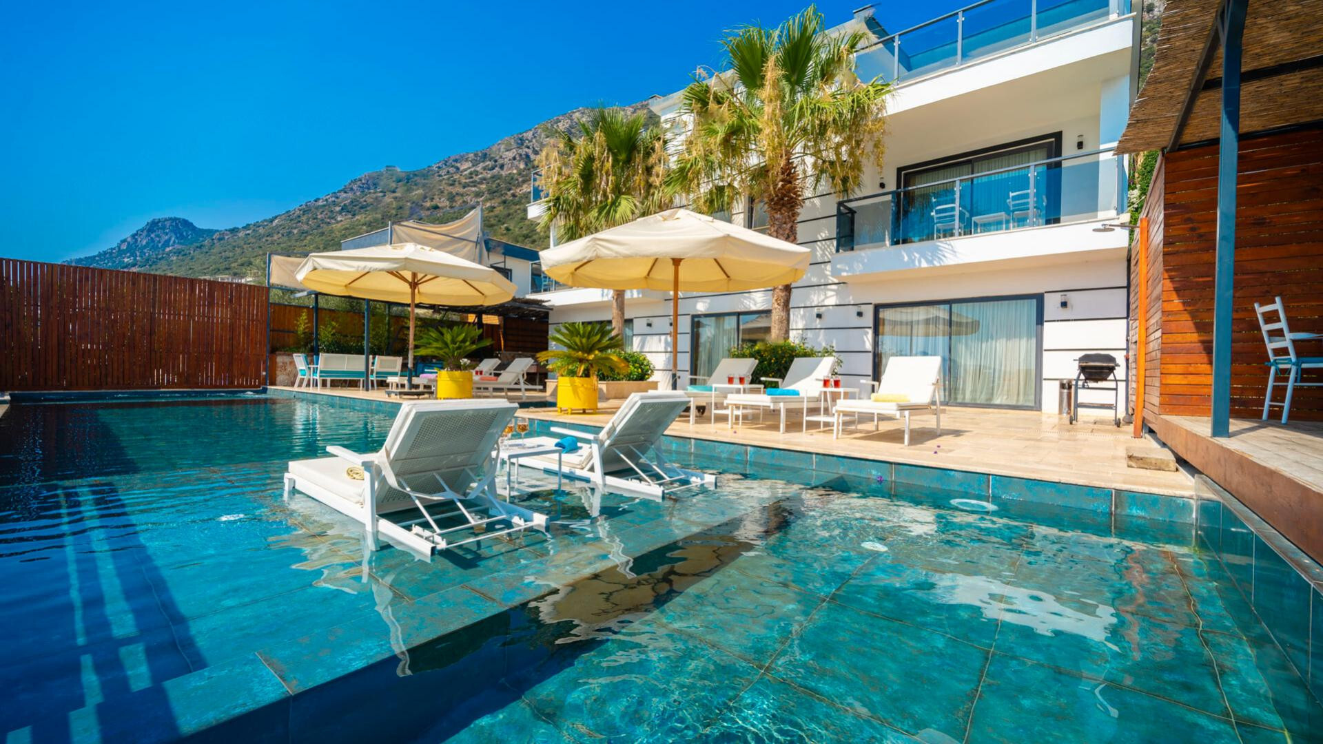 VBK25204 Villa Booking