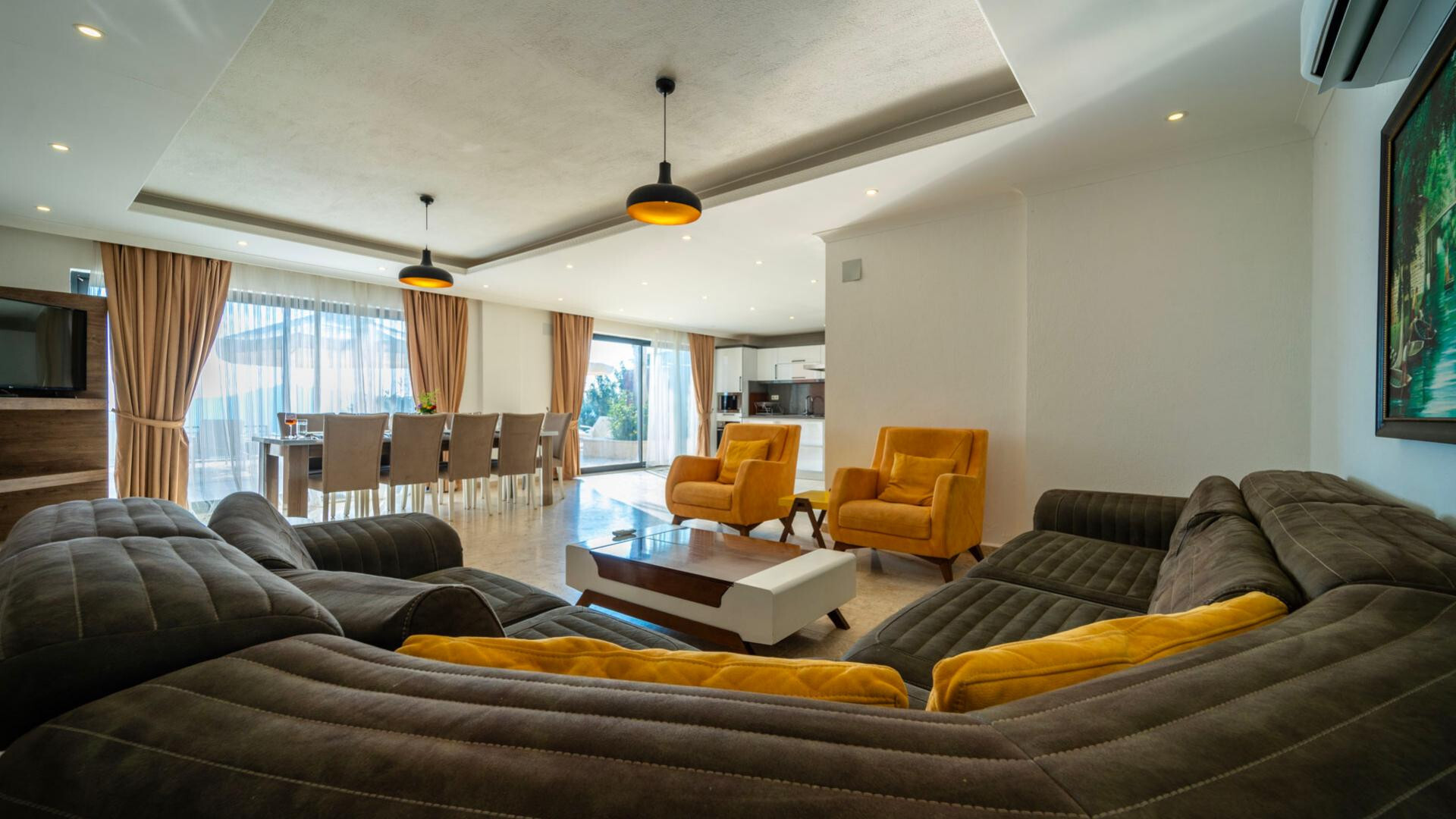 VBK25204 Villa Booking