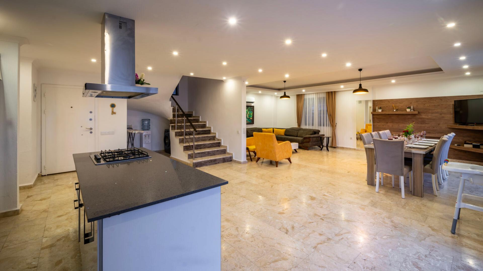 VBK25204 Villa Booking