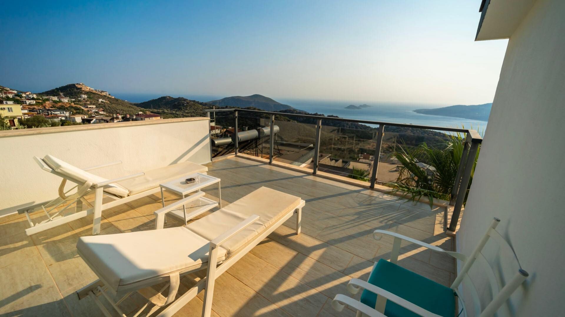 VBK25204 Villa Booking