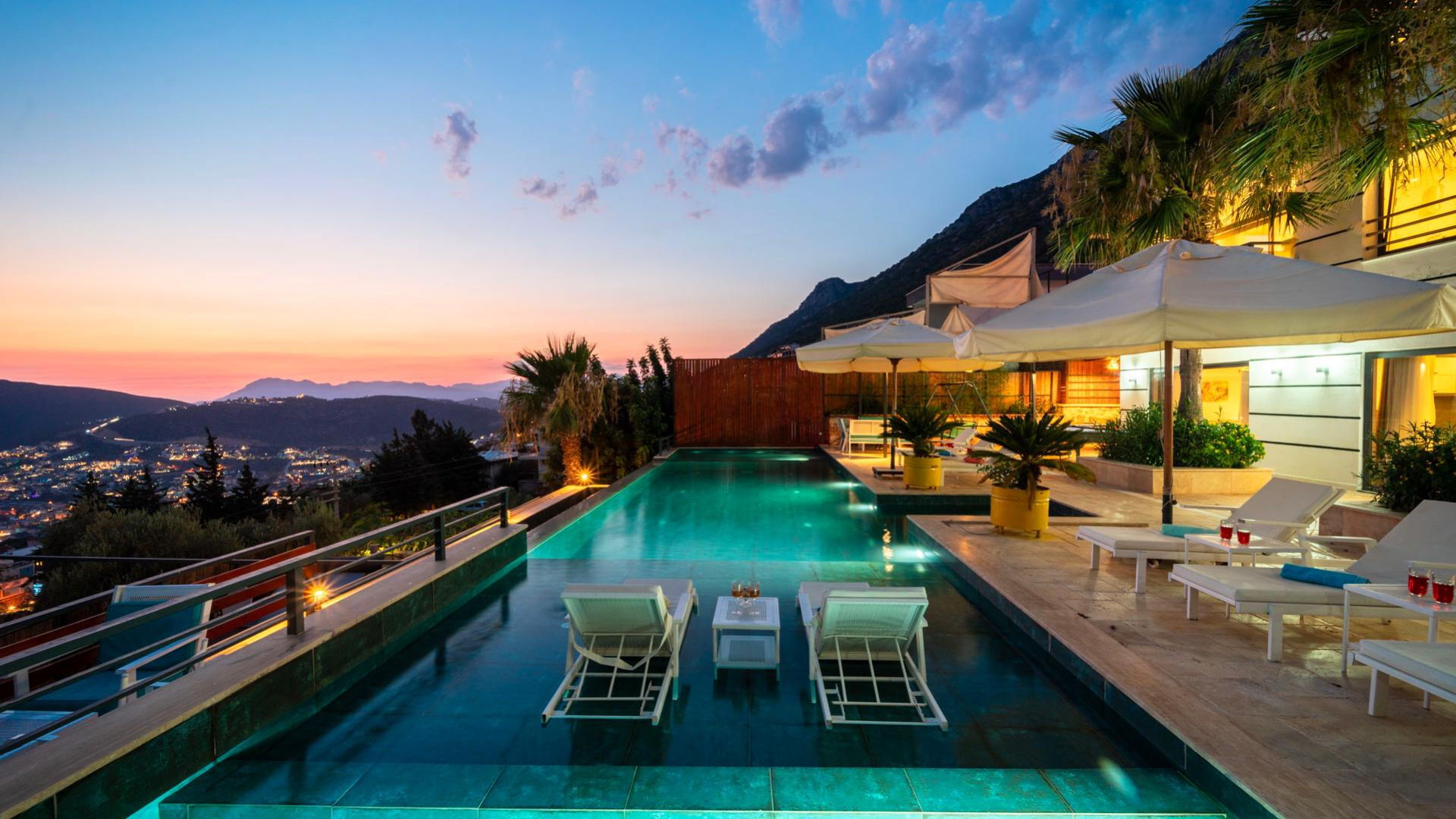 VBK25204 Villa Booking
