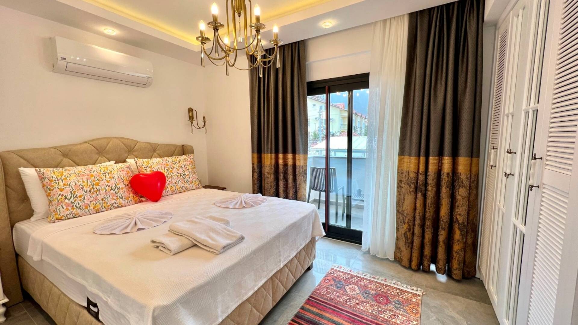 VBK47511 Villa Booking