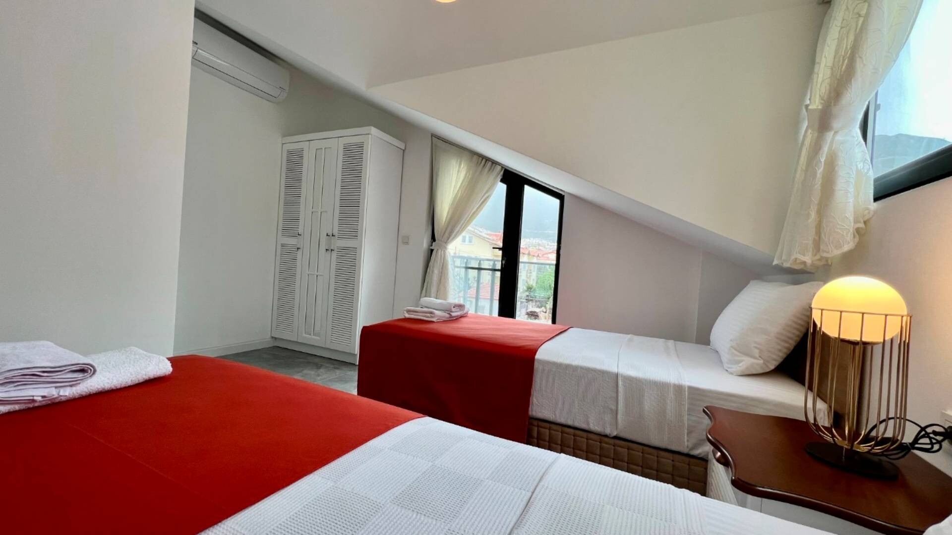 VBK47511 Villa Booking
