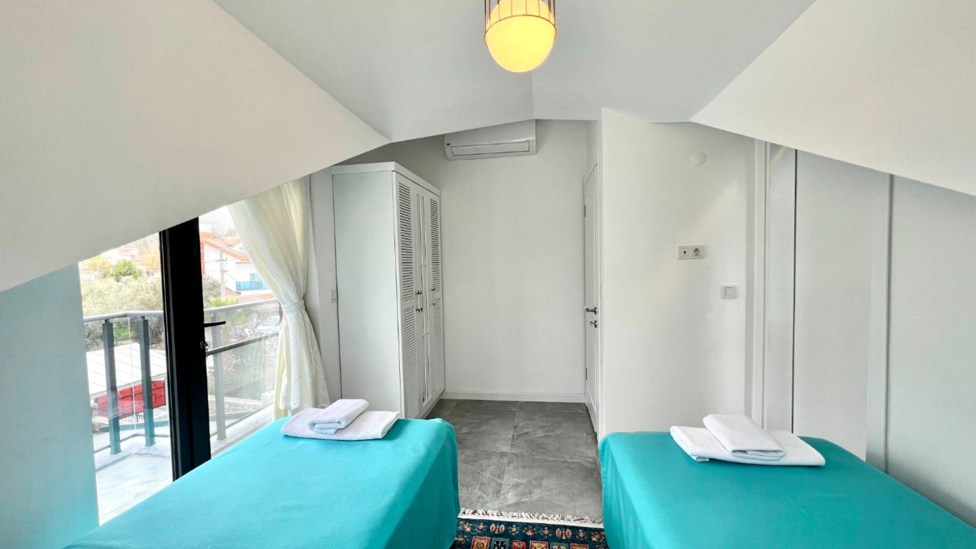VBK47511 Villa Booking