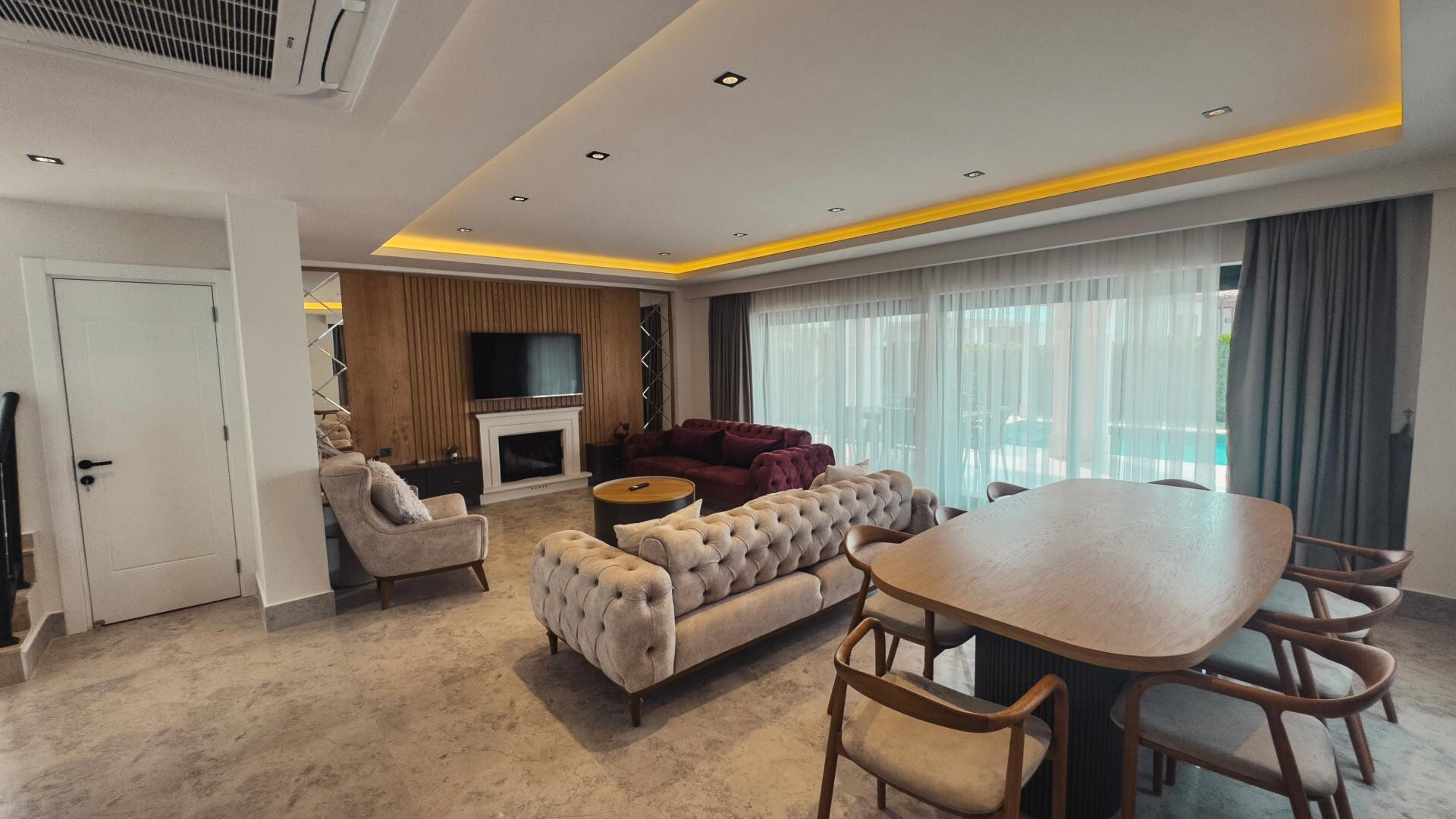 VBK62951 Villa Booking