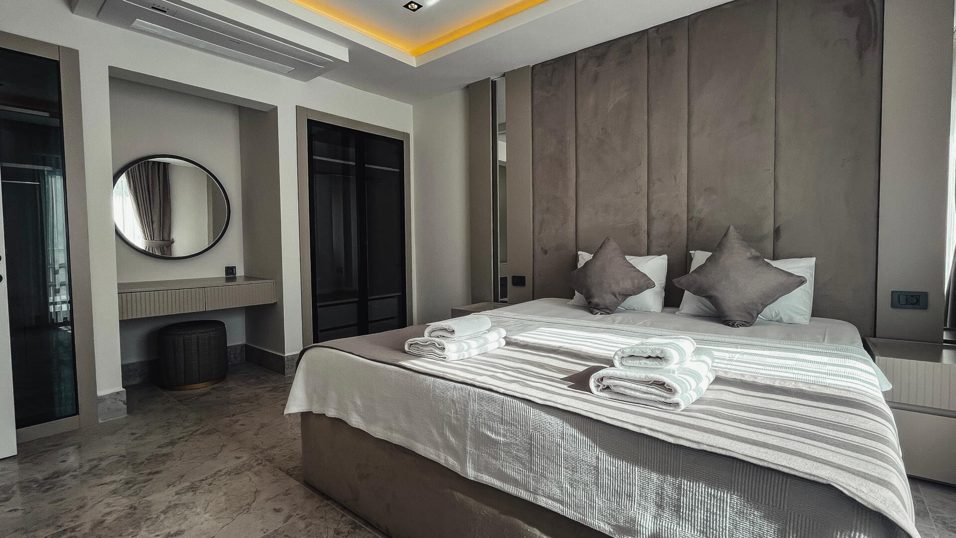 VBK62951 Villa Booking