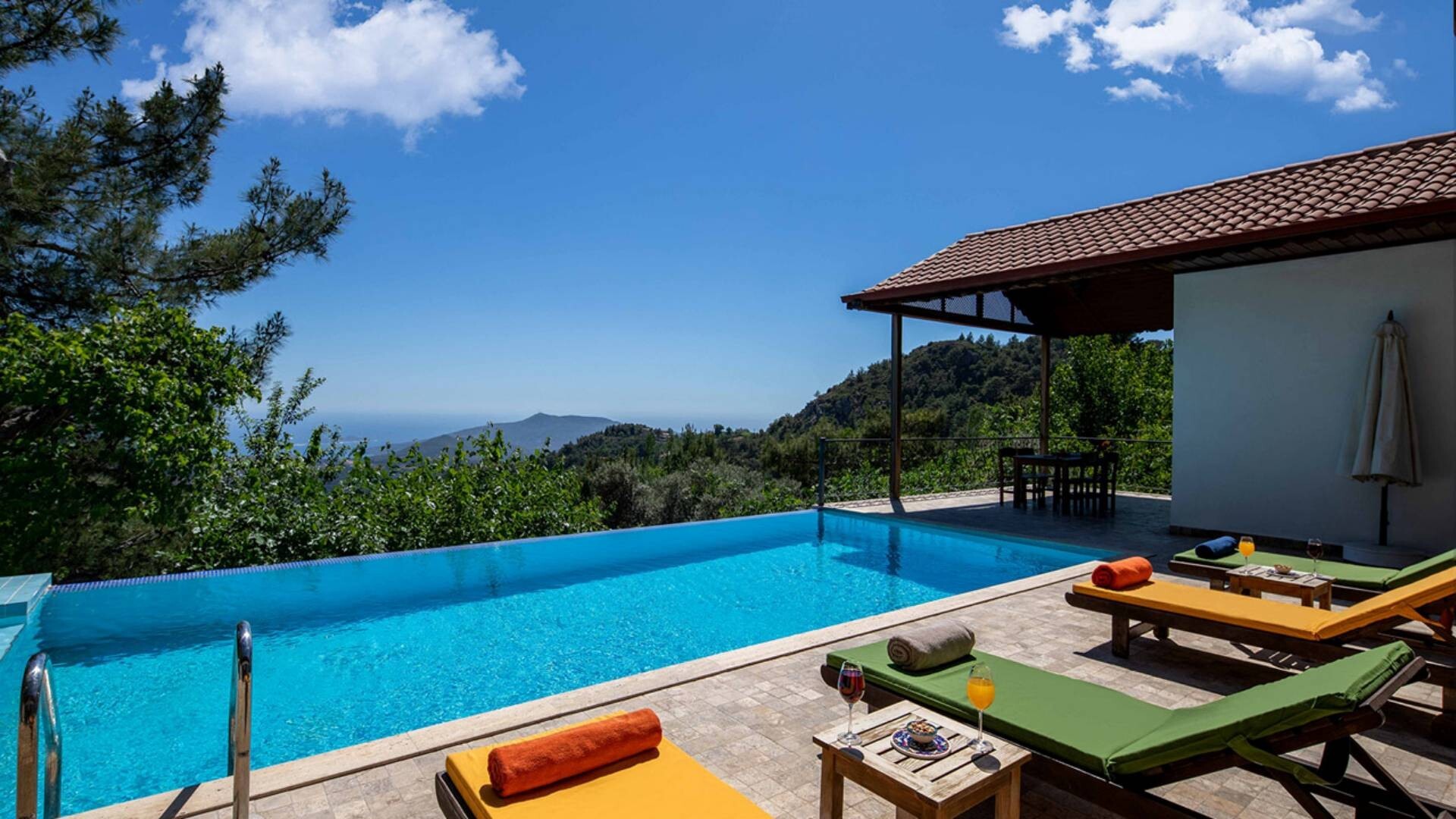 VBK96097 Villa Booking