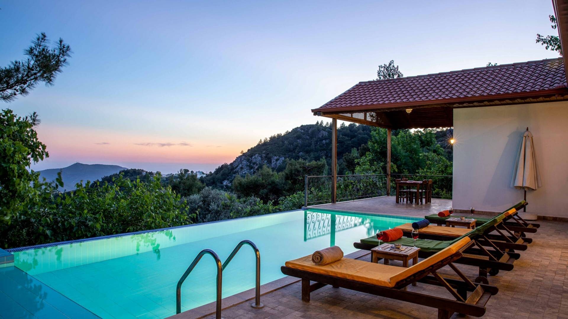 VBK96097 Villa Booking