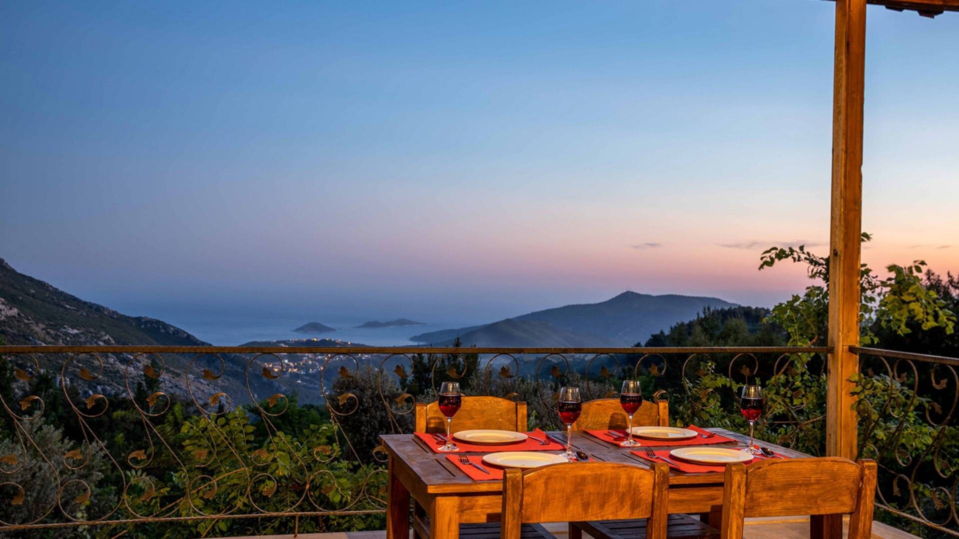 VBK96097 Villa Booking