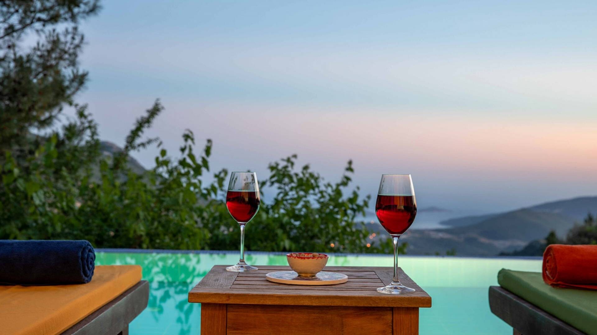 VBK96097 Villa Booking