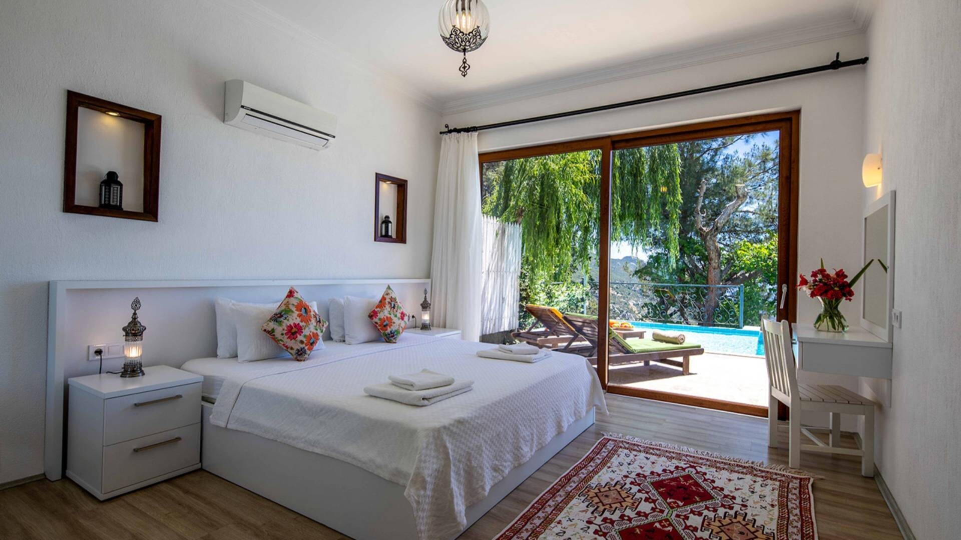 VBK96097 Villa Booking