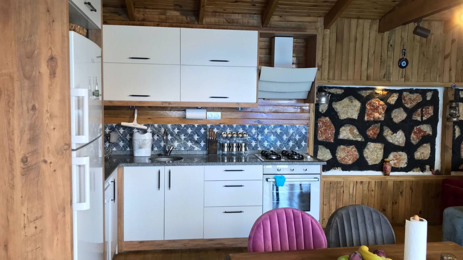 VBK27688 Villa Booking