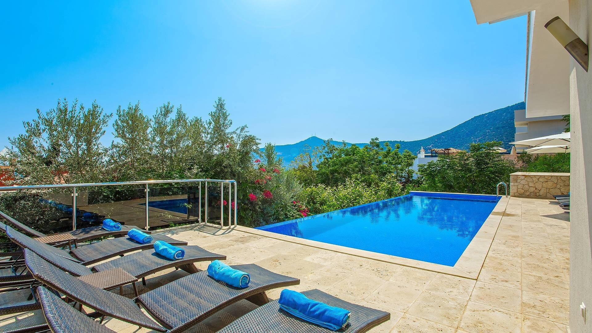 VBK98026 Villa Booking