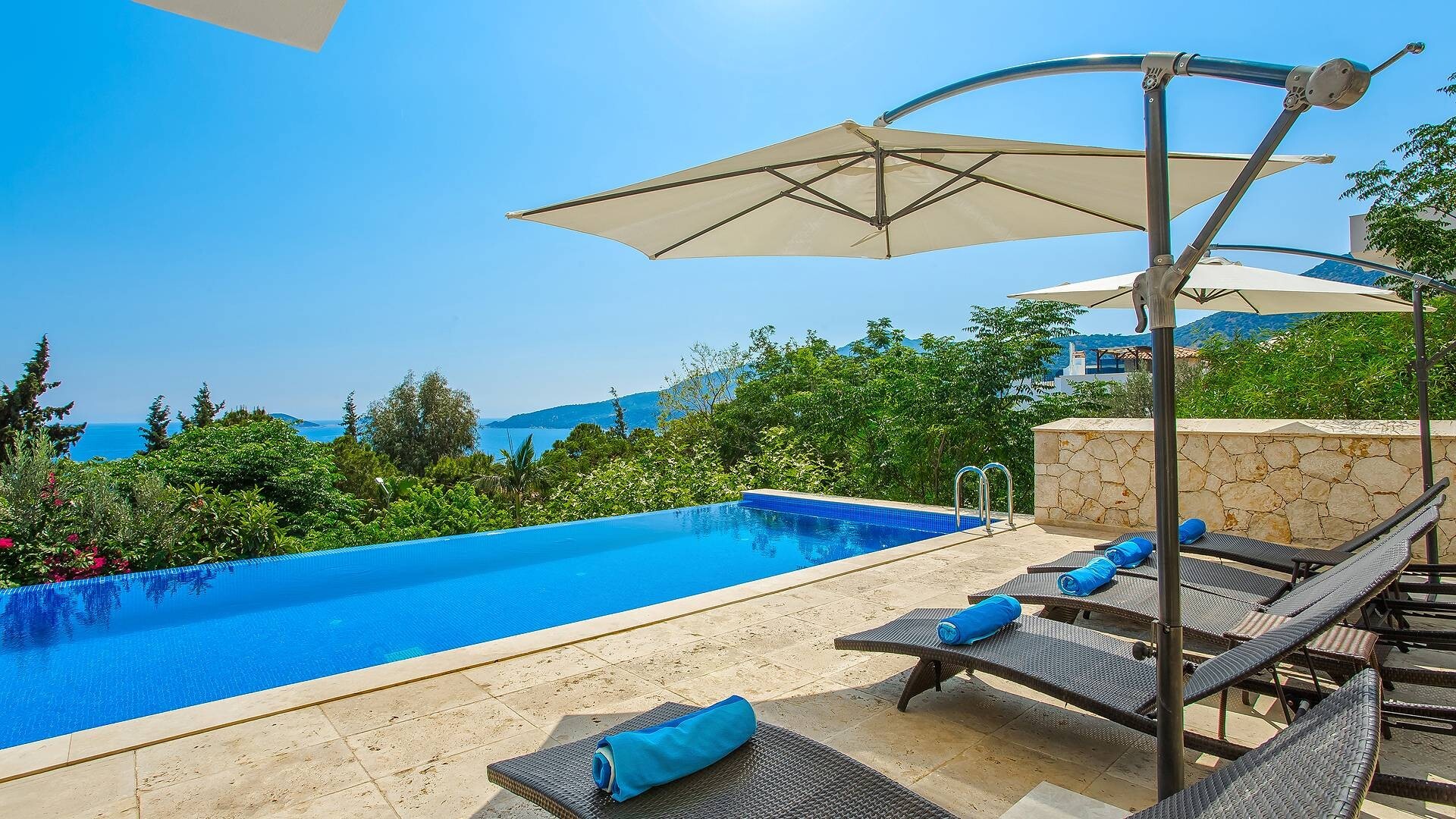 VBK98026 Villa Booking