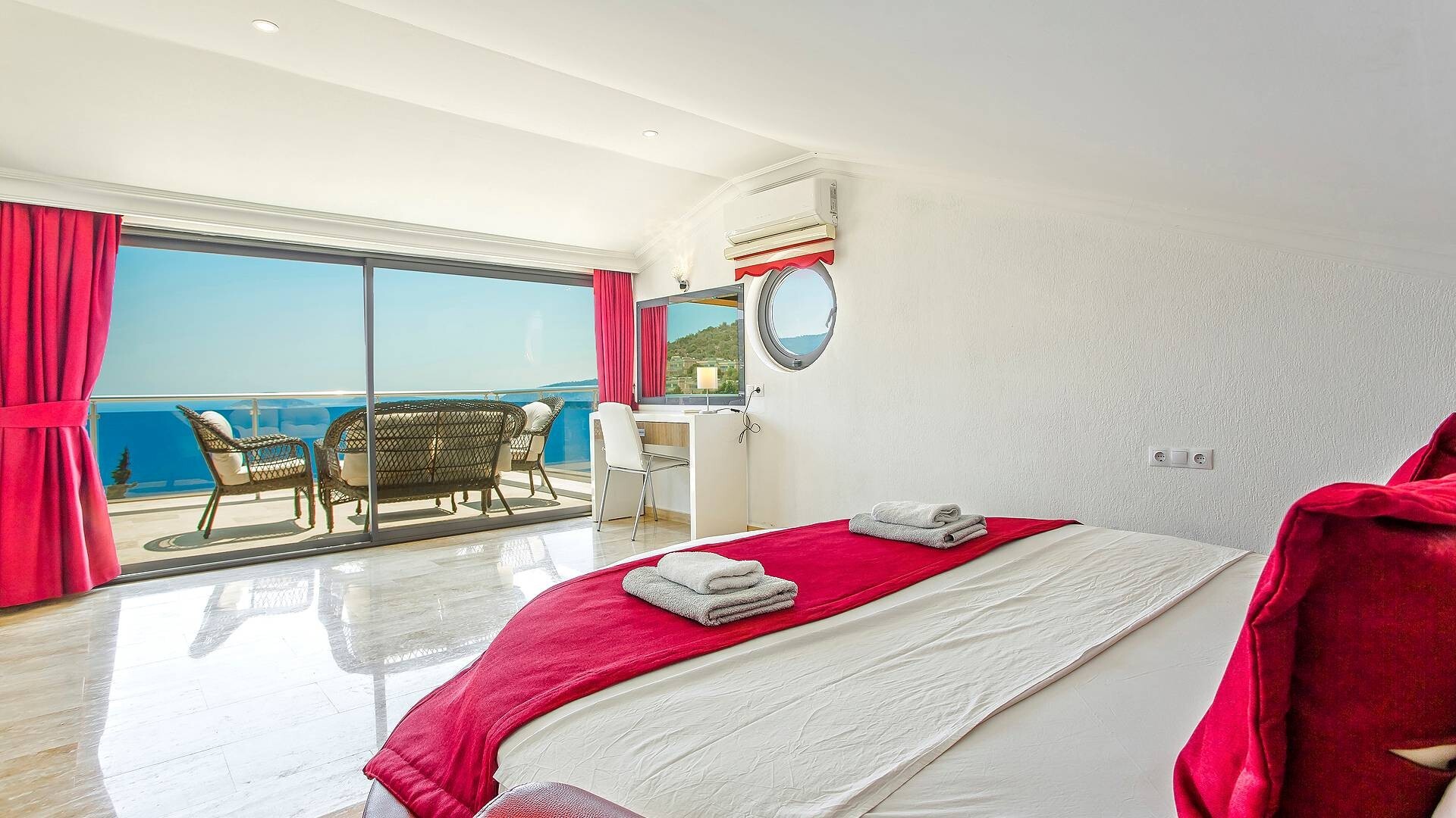 VBK98026 Villa Booking