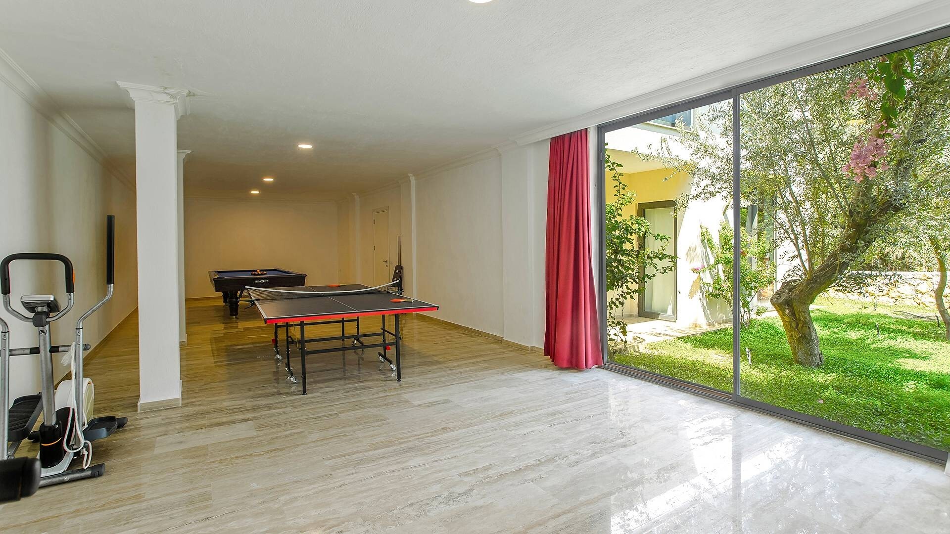 VBK98026 Villa Booking