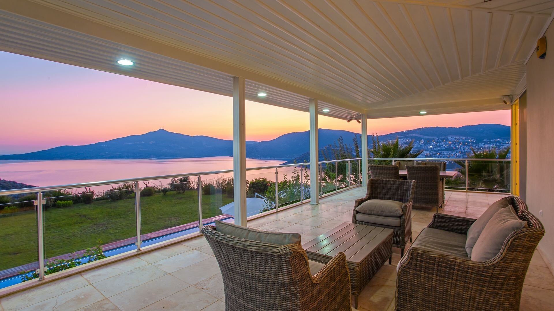 VBK35713 Villa Booking