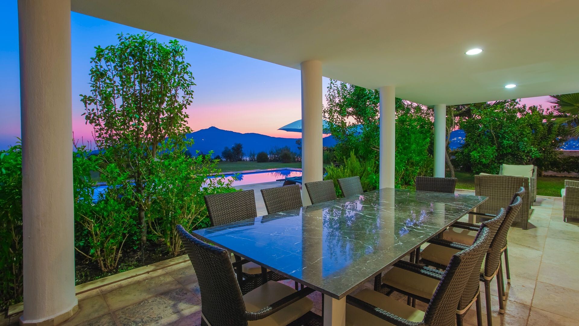 VBK35713 Villa Booking