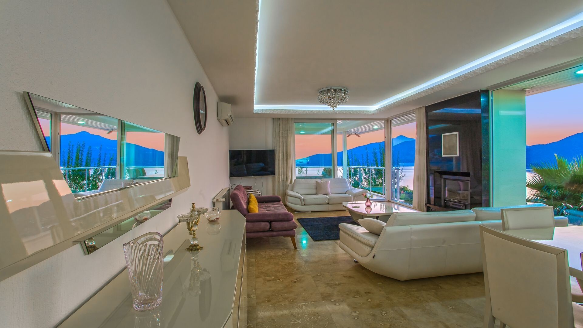 VBK35713 Villa Booking