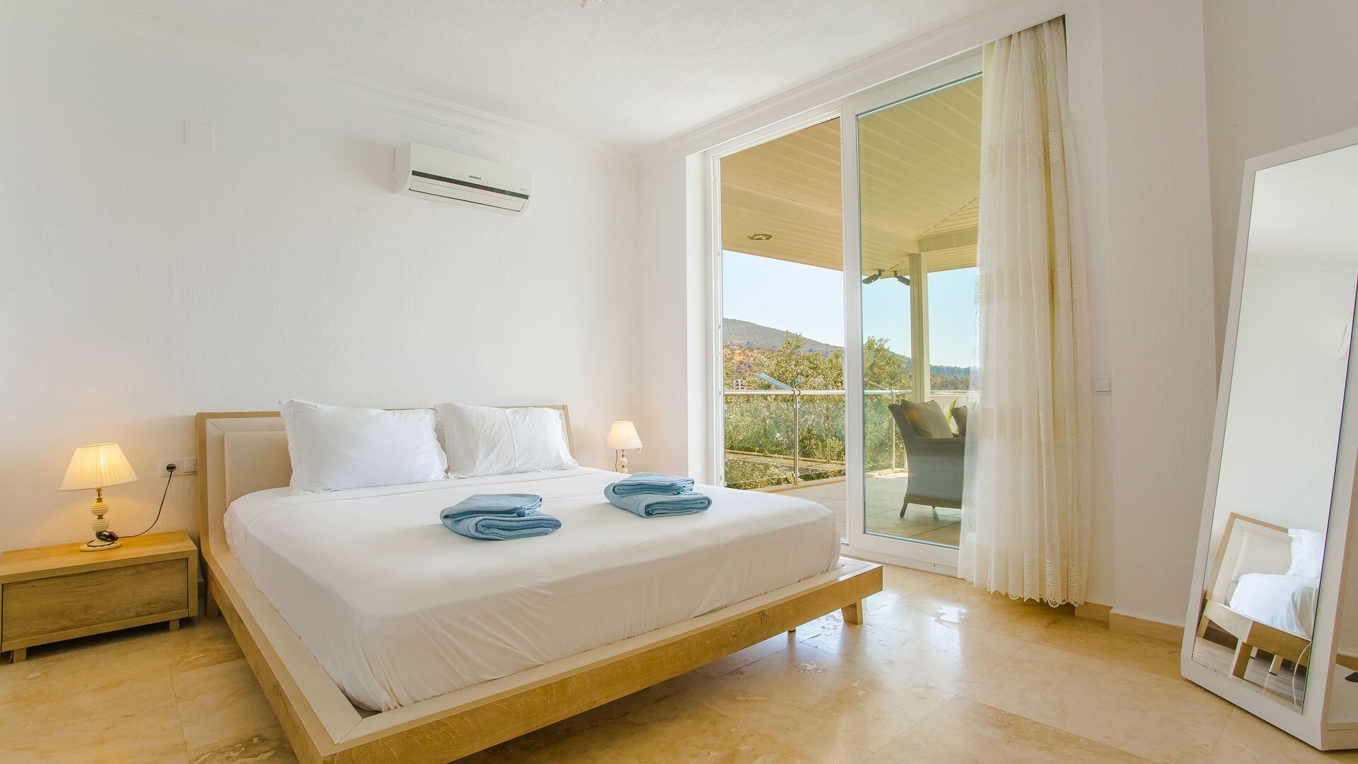 VBK35713 Villa Booking