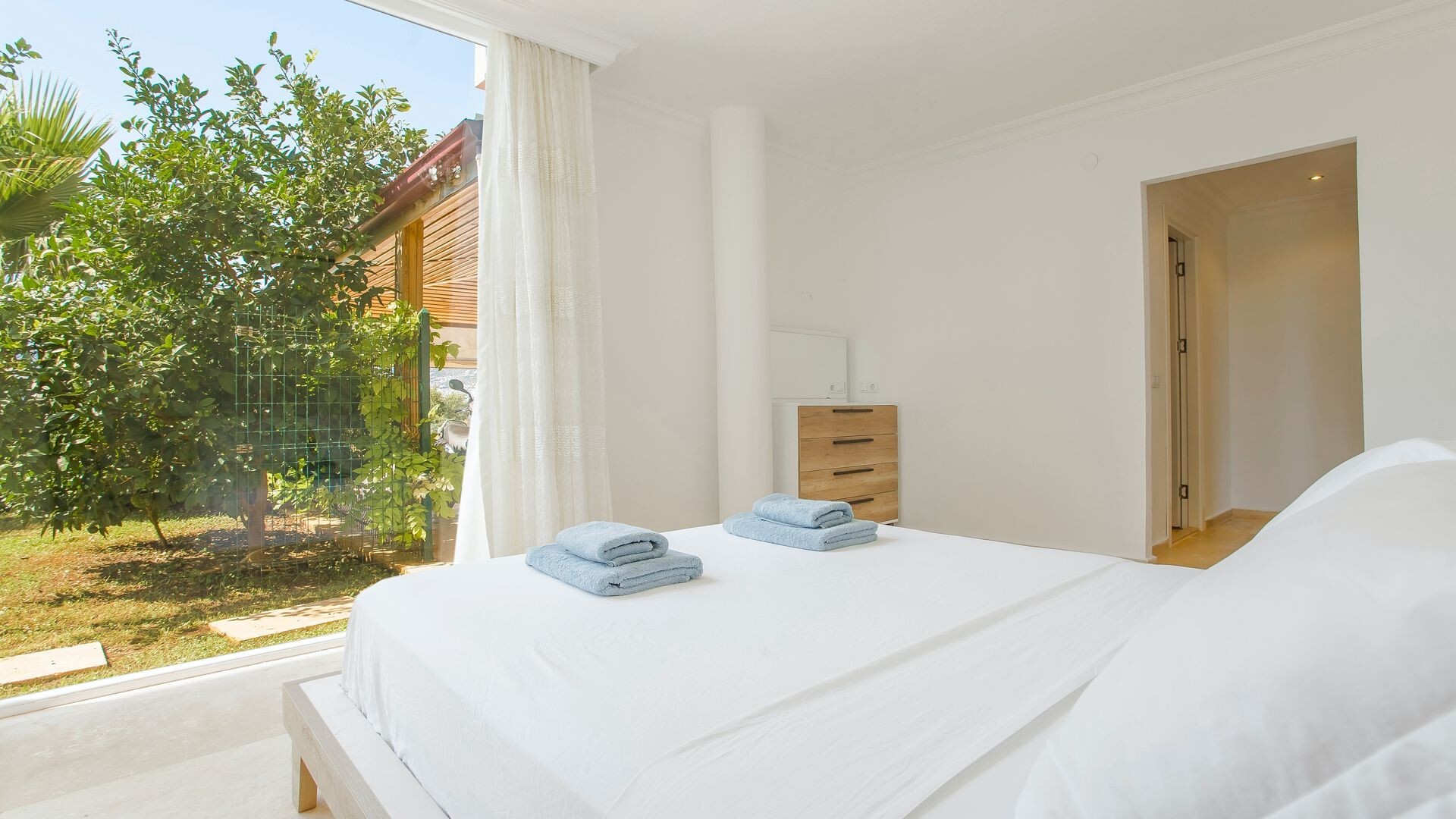 VBK35713 Villa Booking