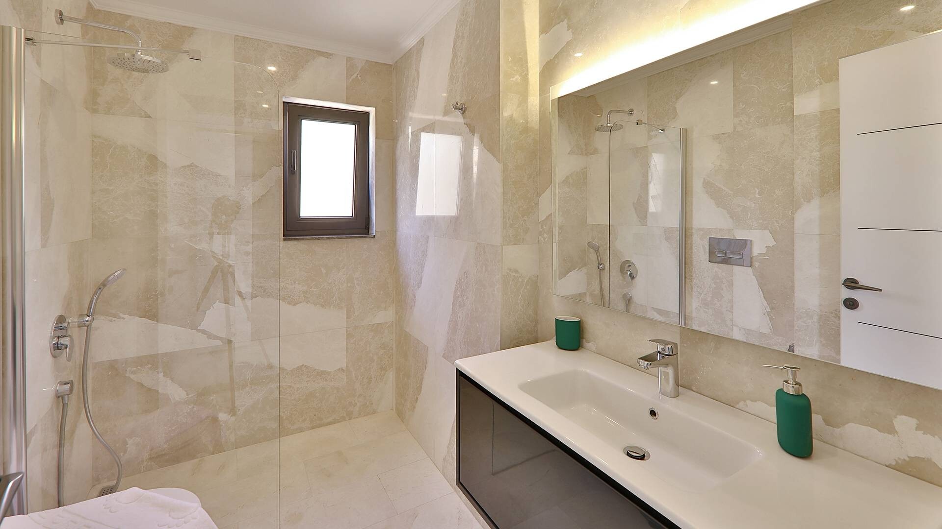 VBK58529 Villa Booking