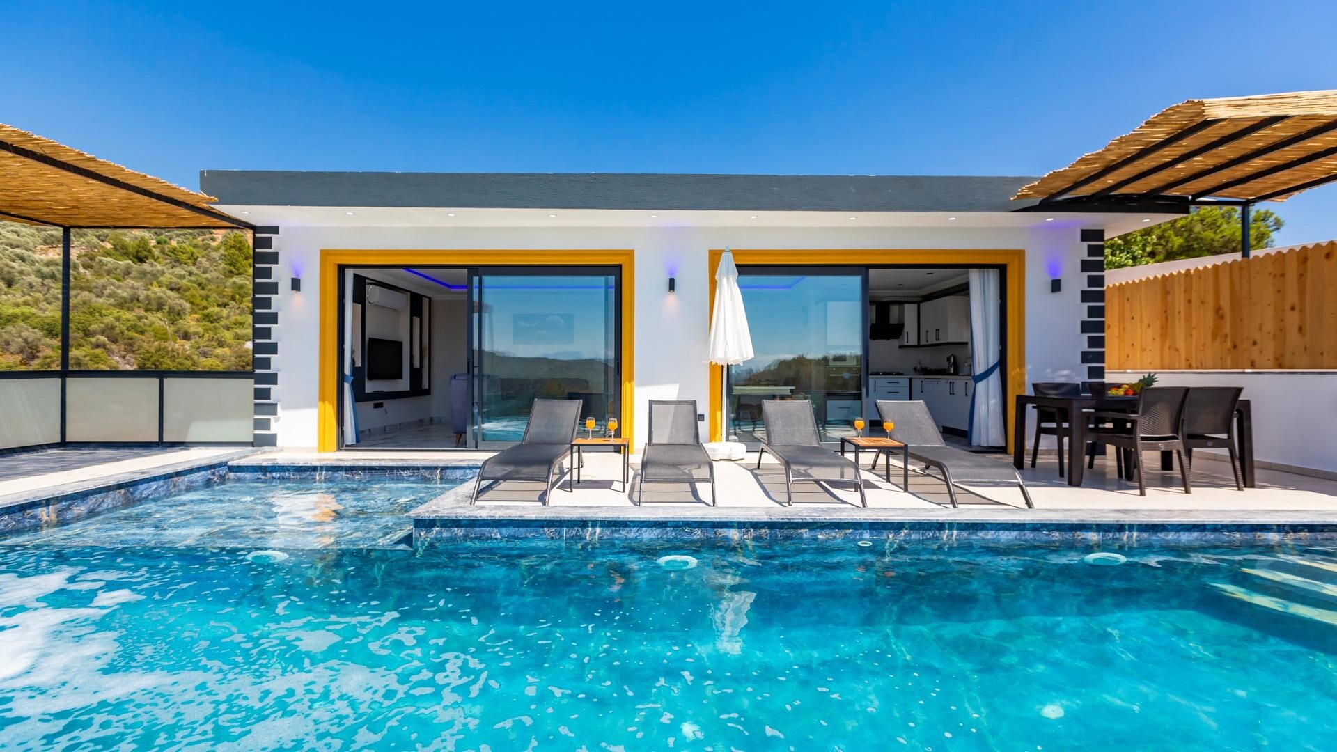 VBK22833 Villa Booking