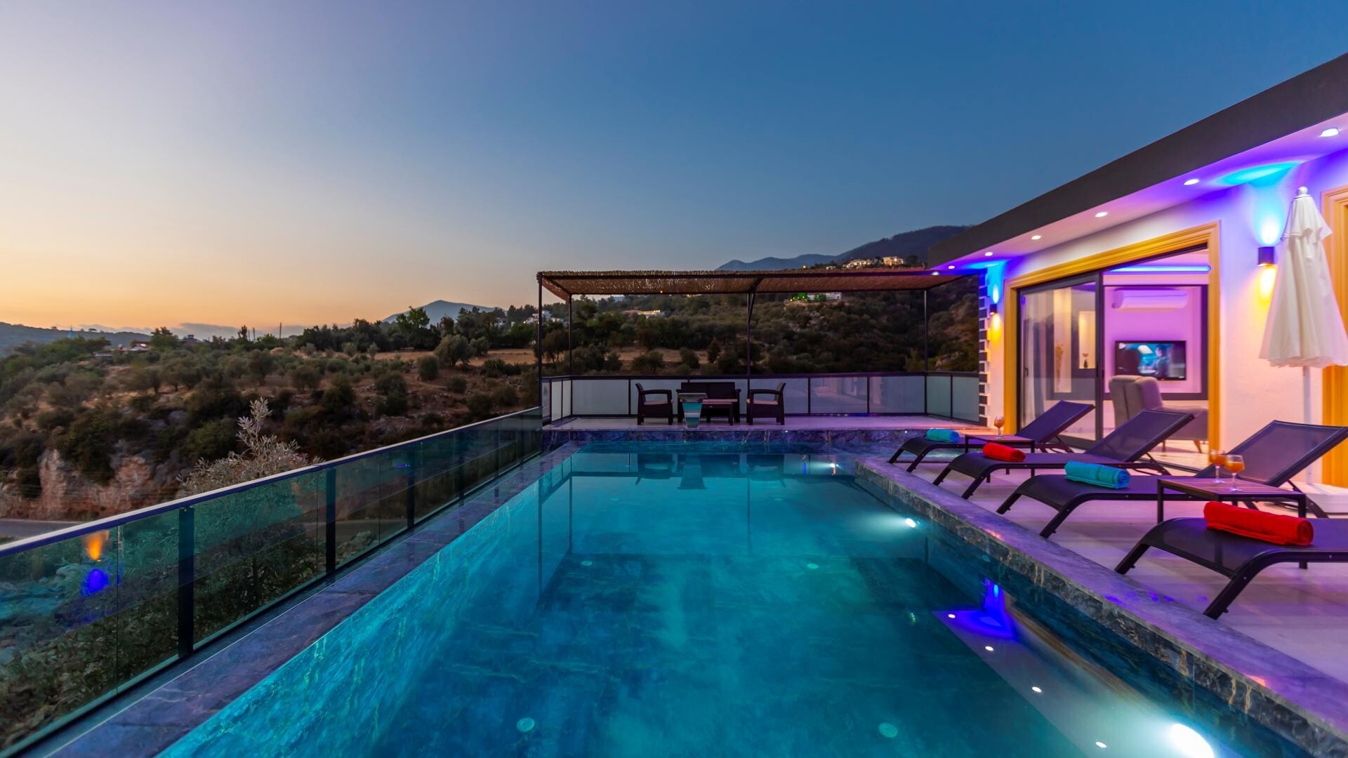 VBK22833 Villa Booking