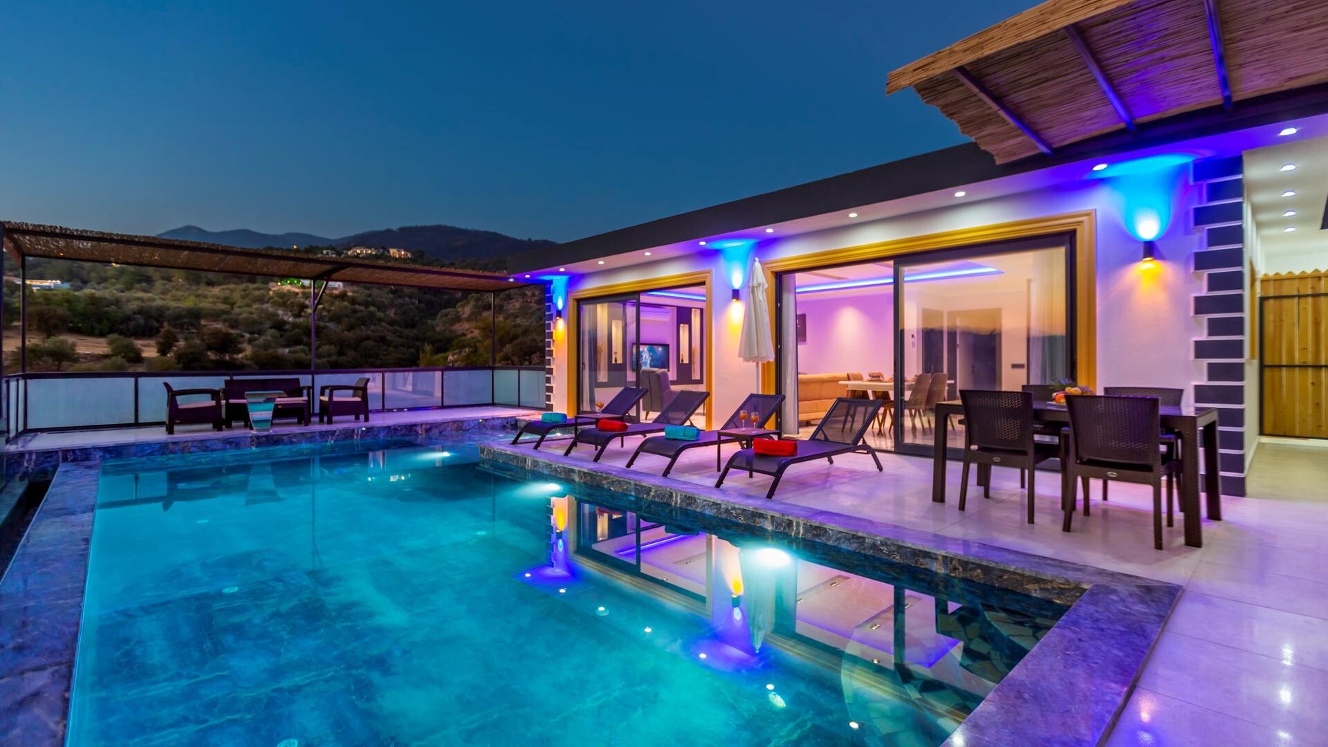 VBK22833 Villa Booking