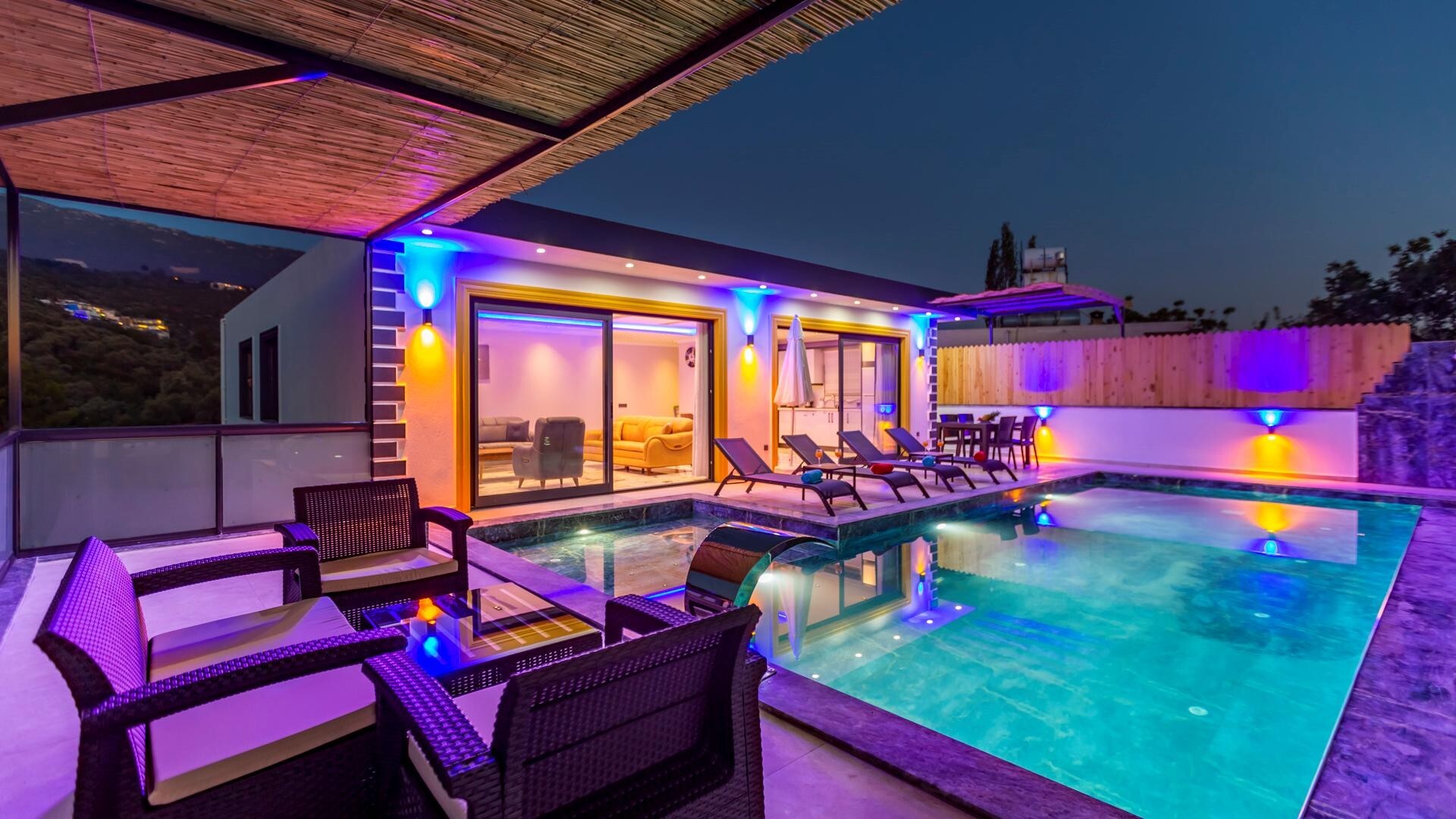 VBK22833 Villa Booking