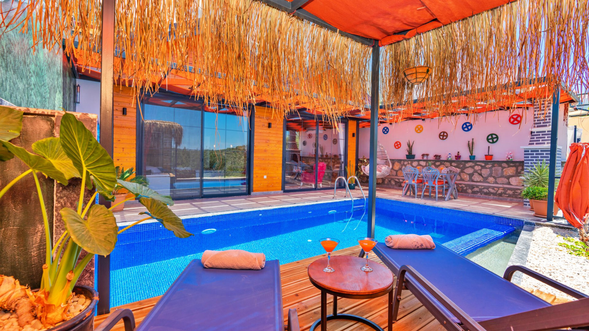 VBK67328 Villa Booking