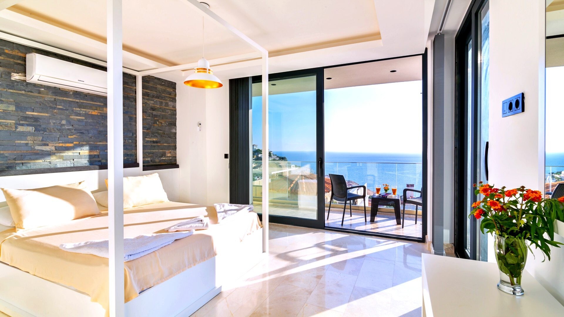 VBK48303 Villa Booking