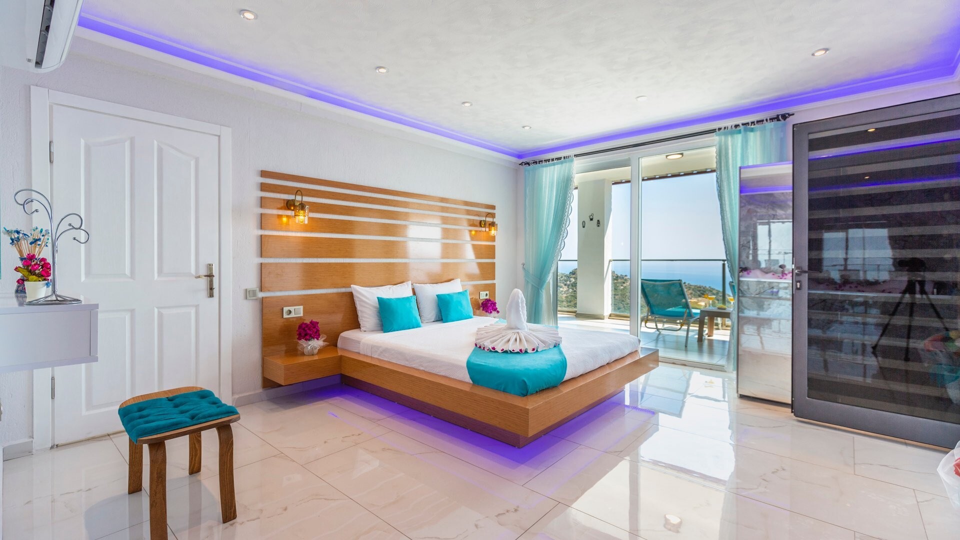 VBK49212 Villa Booking