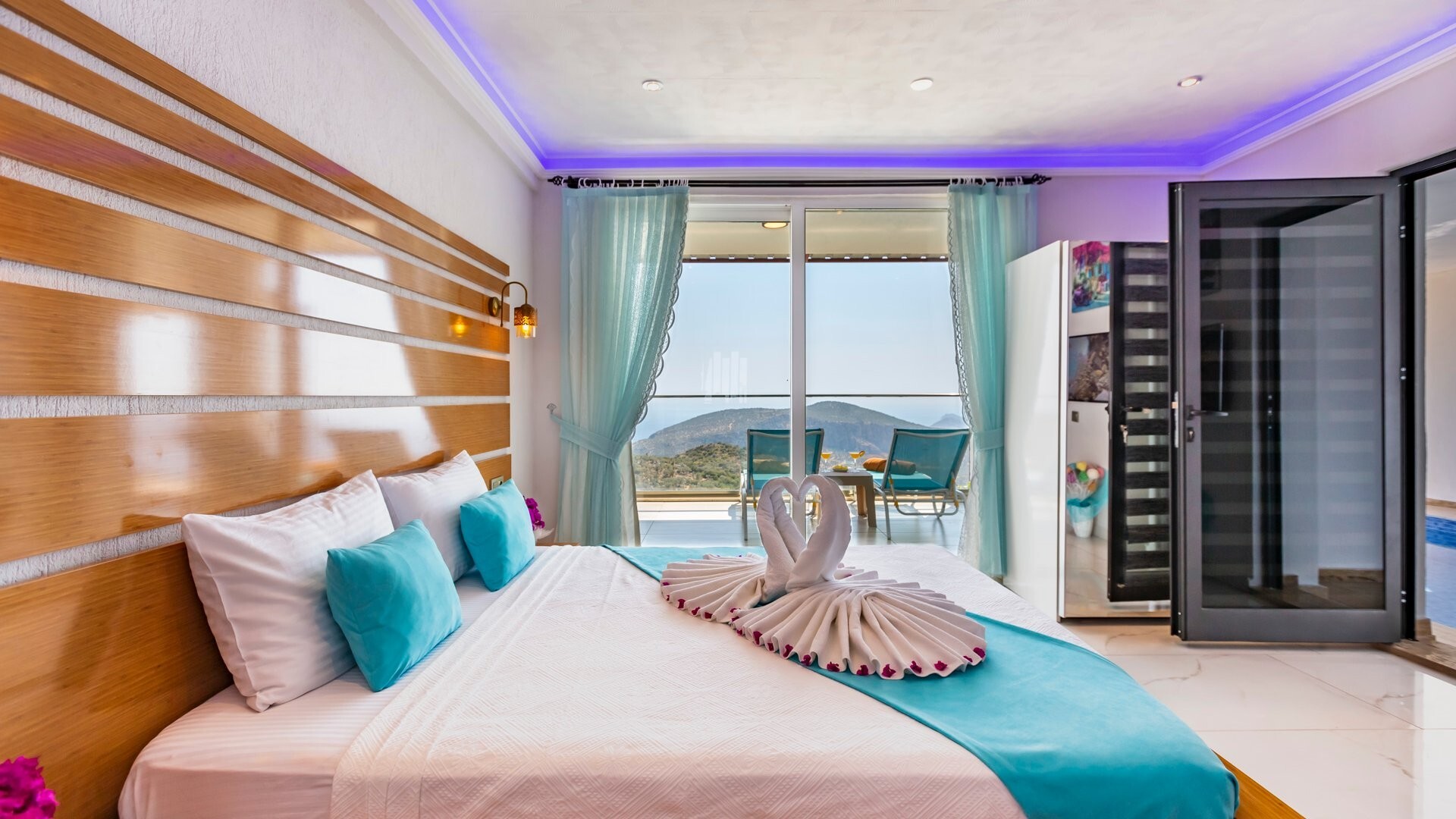 VBK49212 Villa Booking