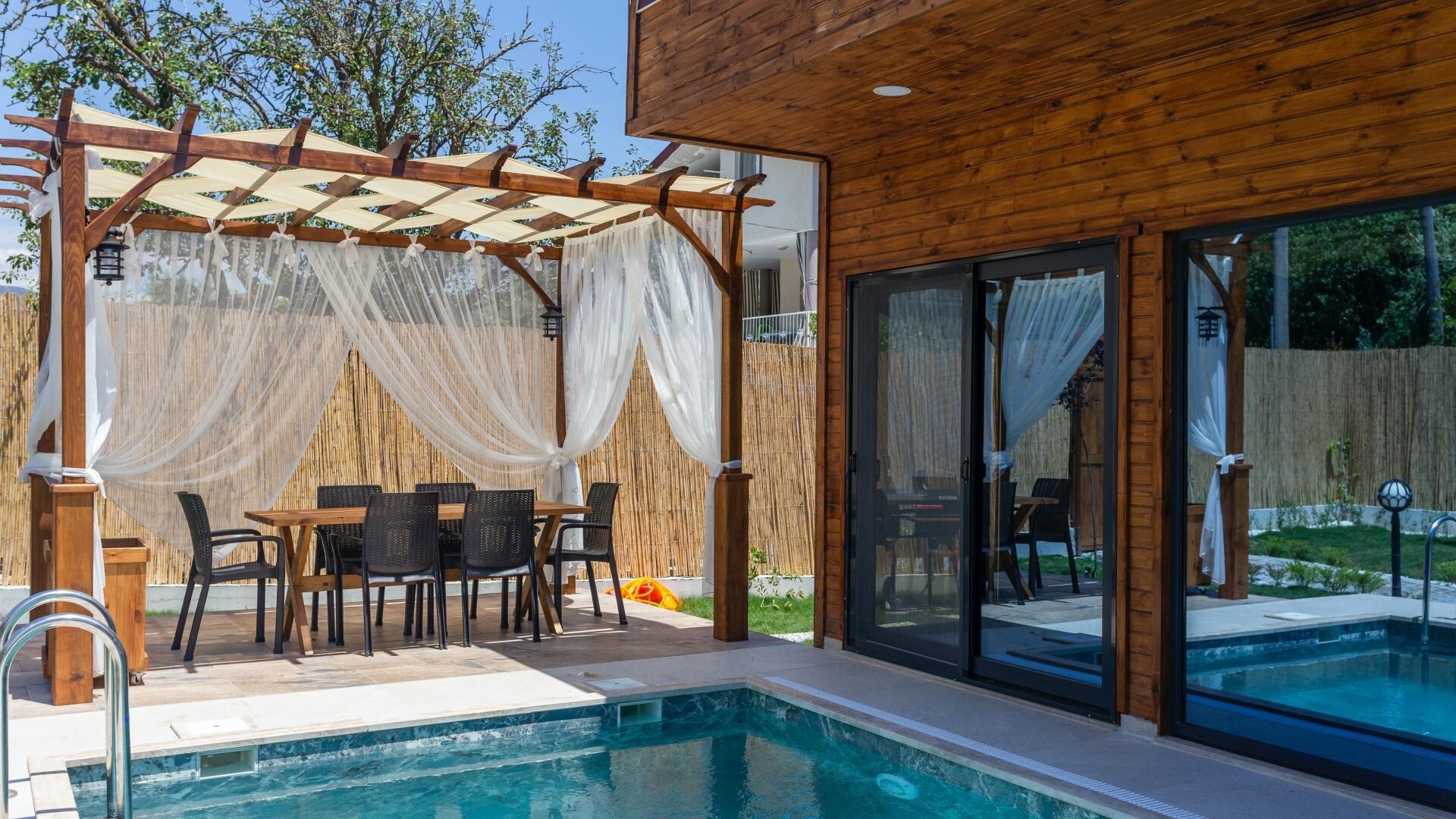 VBK94241 Villa Booking