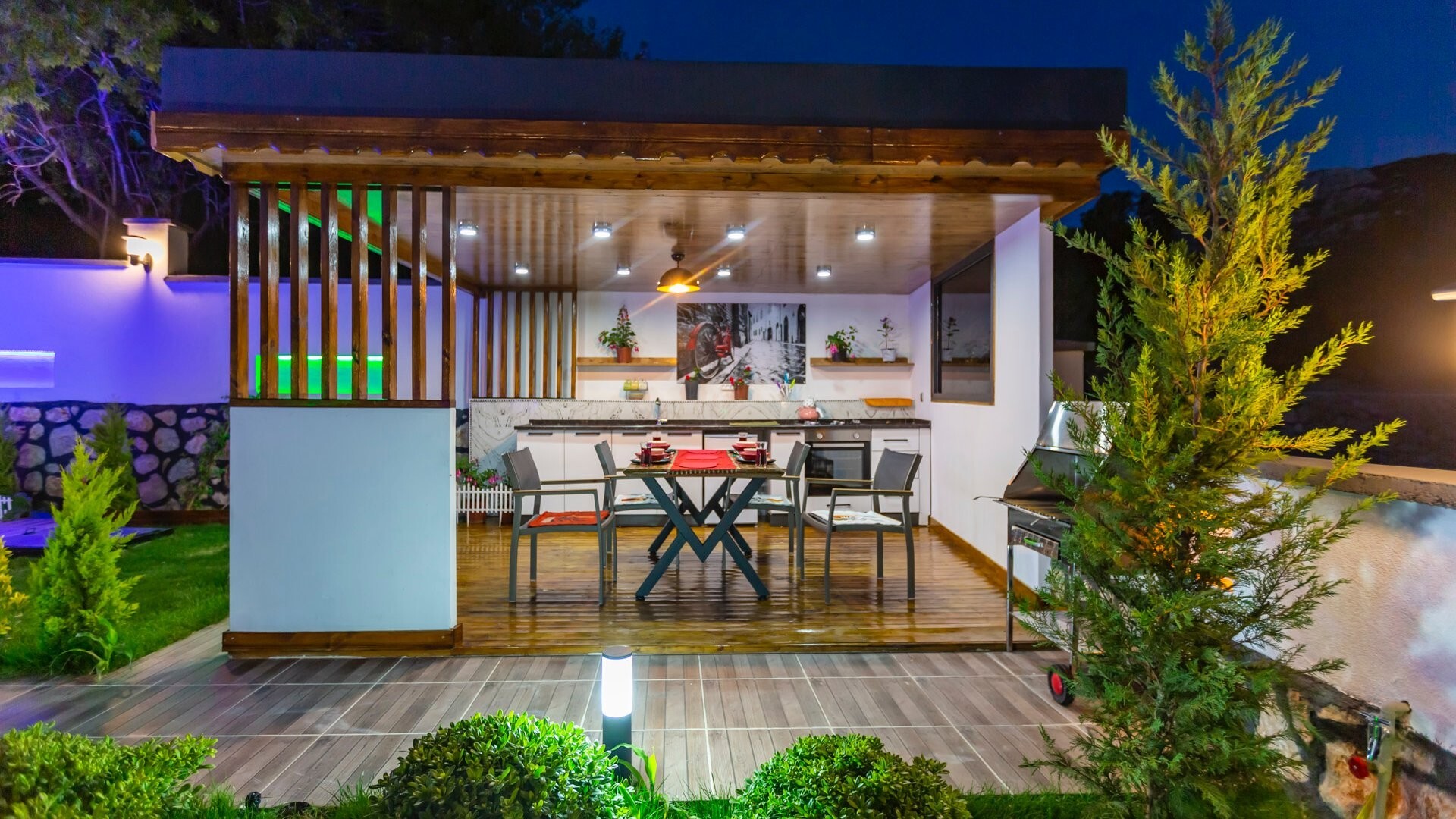 VBK31518 Villa Booking