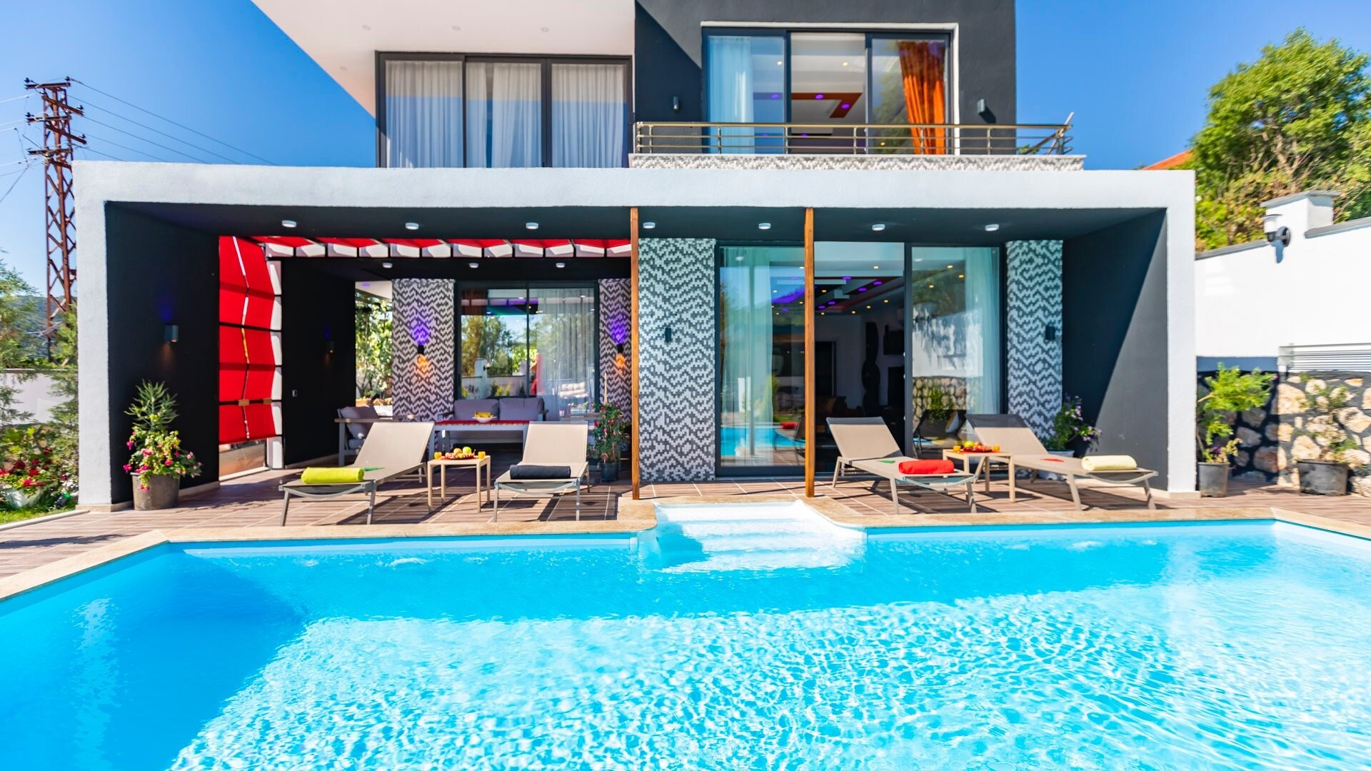 VBK31518 Villa Booking