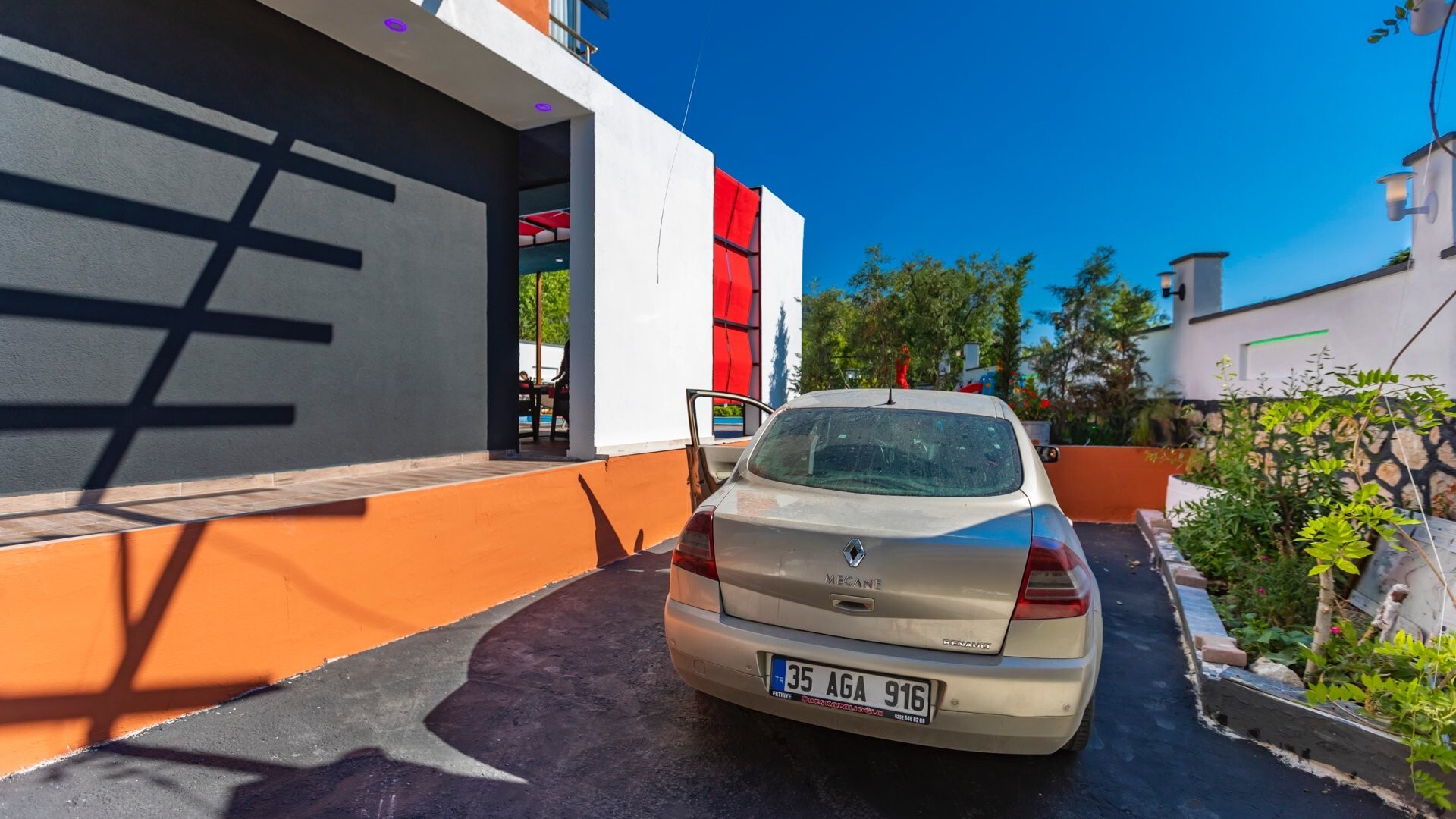 VBK31518 Villa Booking