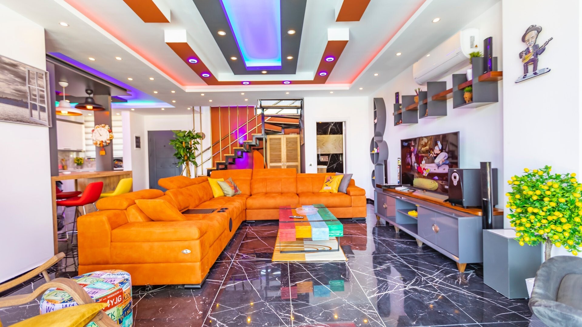 VBK31518 Villa Booking