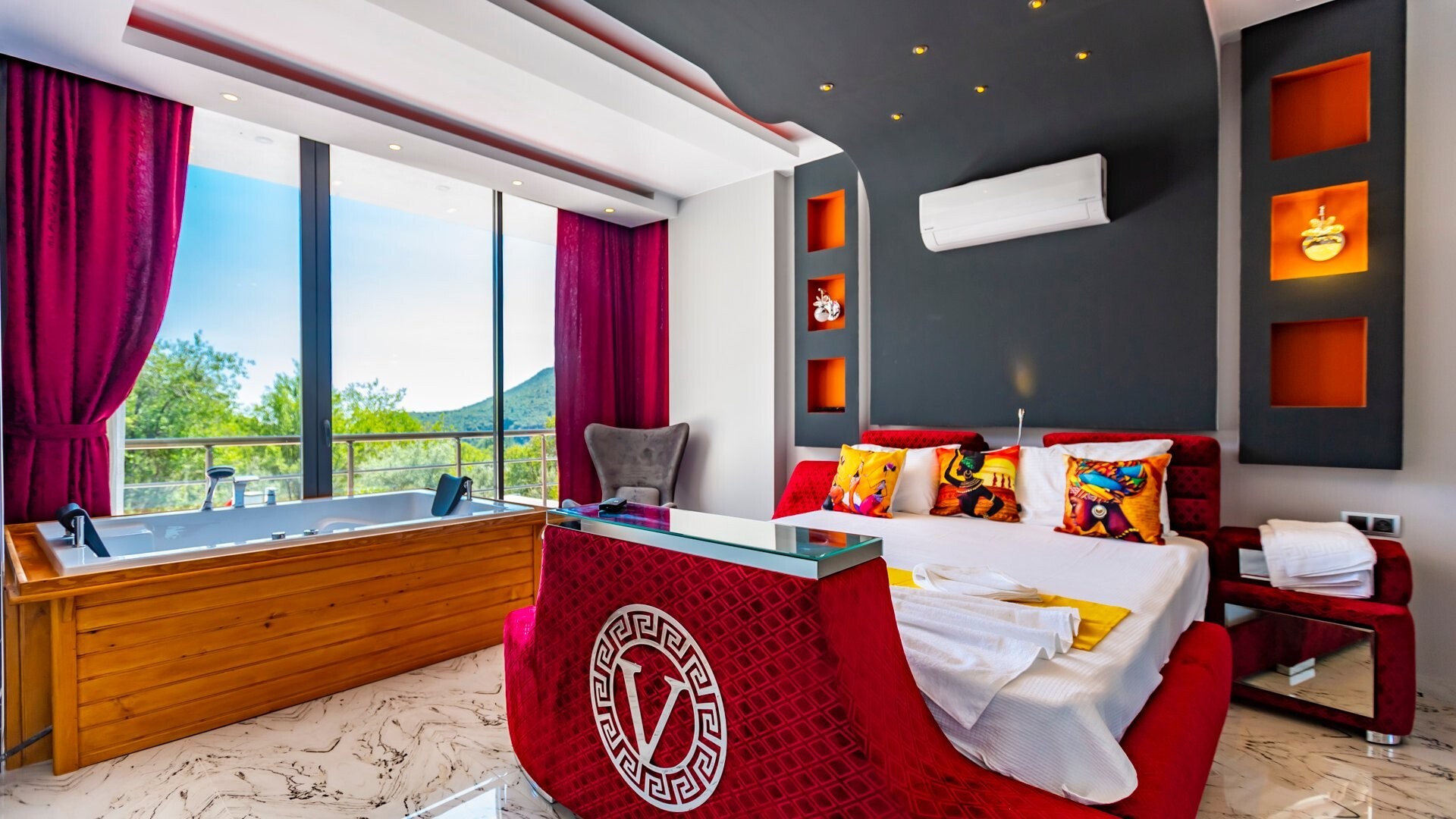 VBK31518 Villa Booking