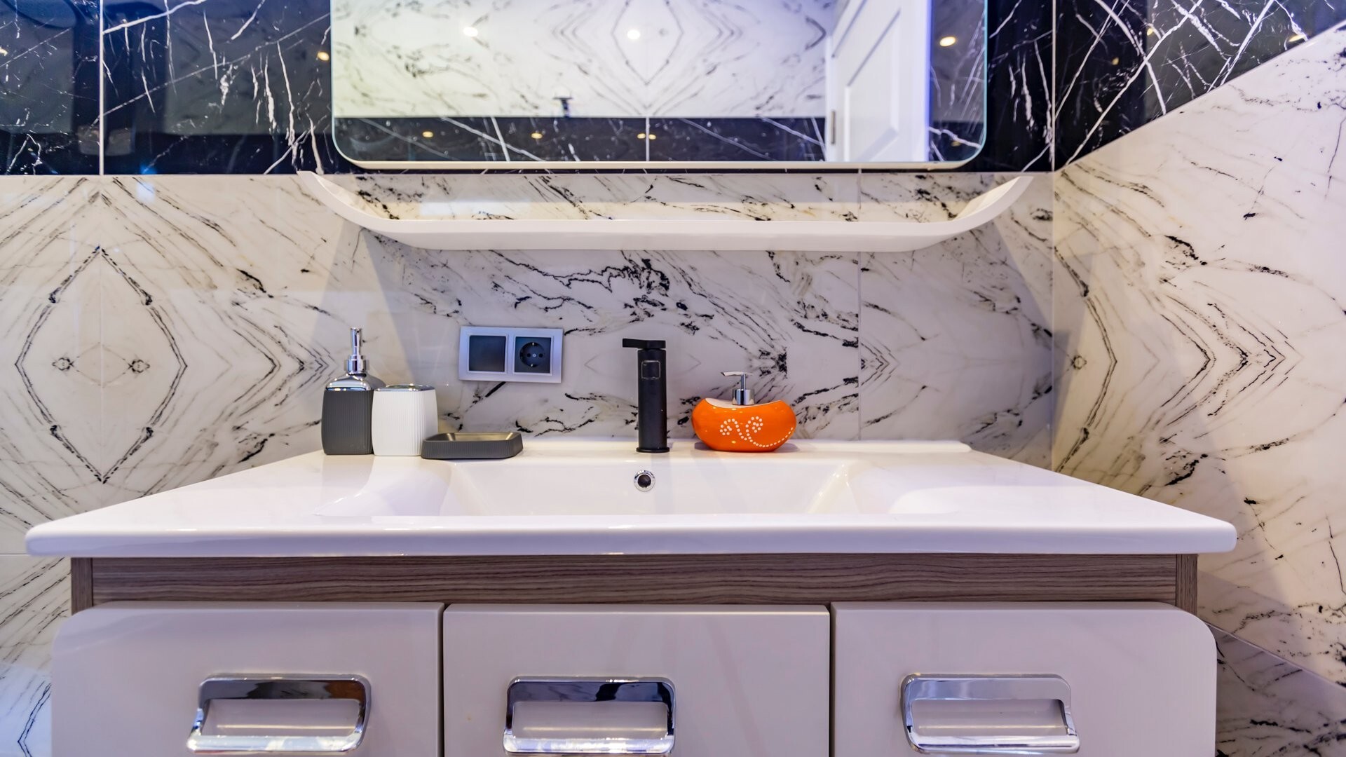 VBK31518 Villa Booking