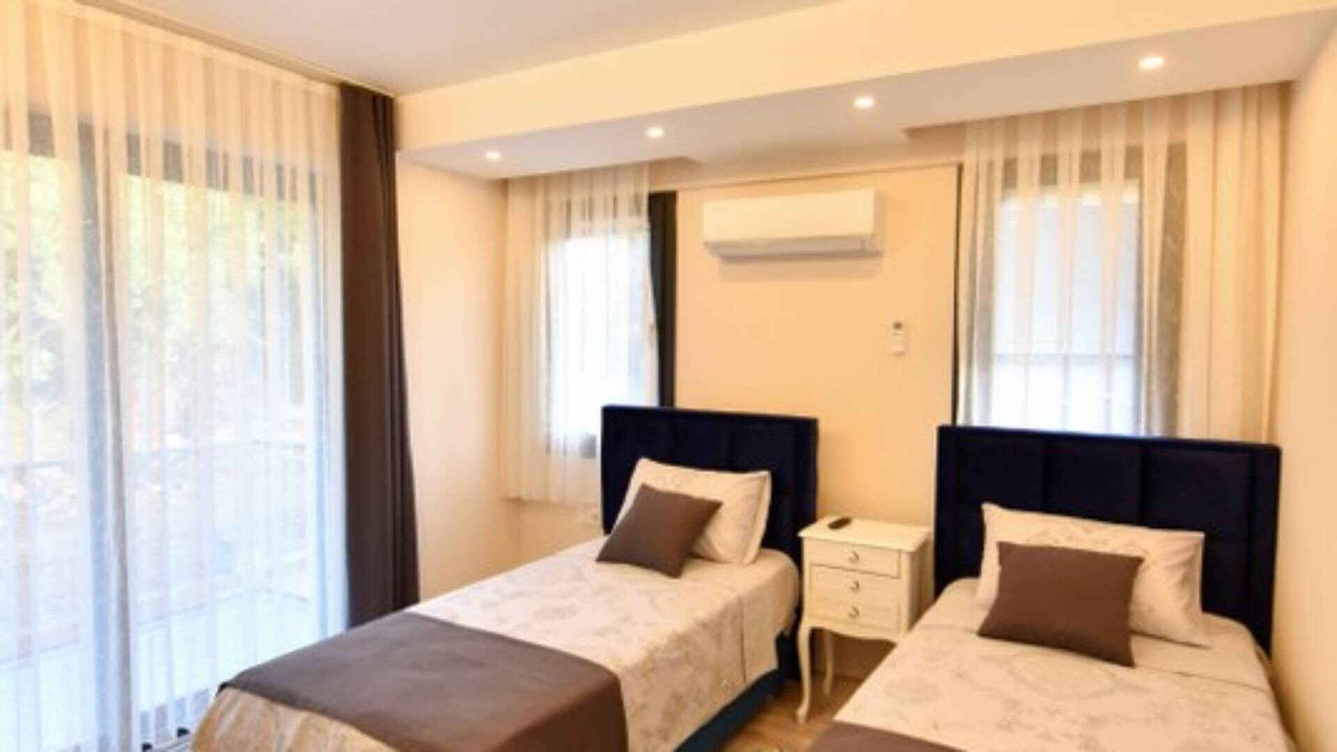 VBK21790 Villa Booking