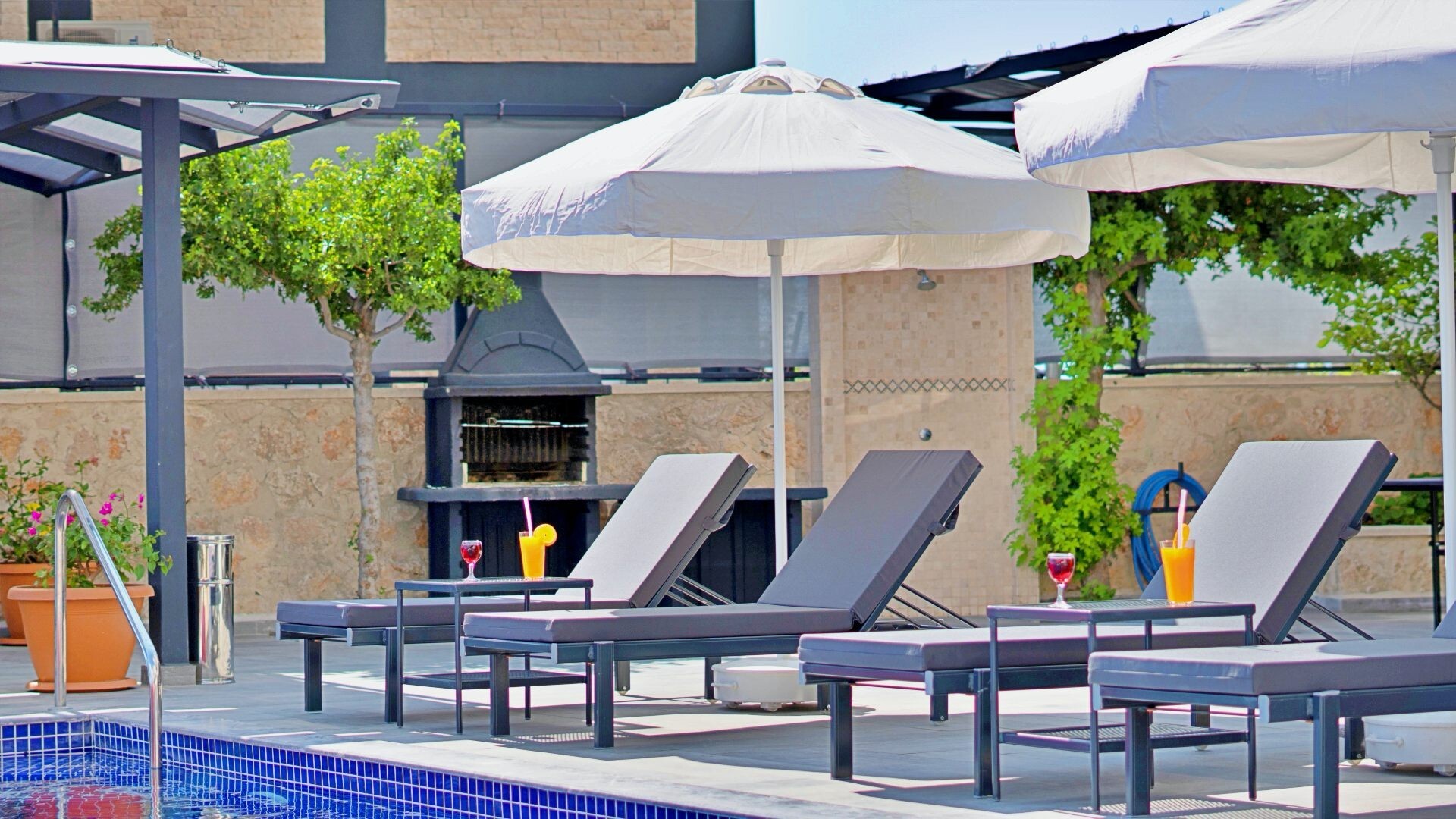 VBK68477 Villa Booking